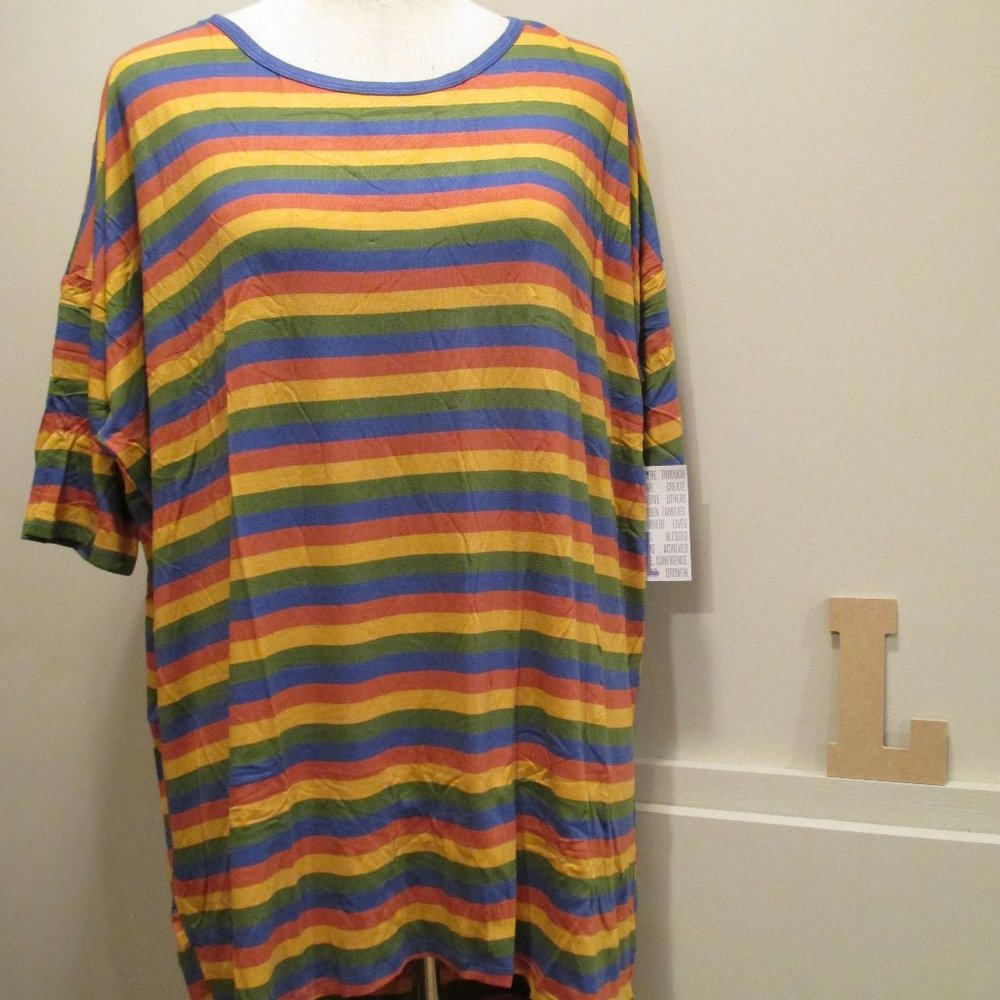 NWT LuLaRoe Irma tunic, L